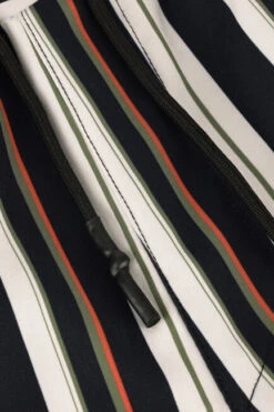 Dunkelblau Anerkjendt Aklt Shark Aop Swim -Selected Homme Verkäufe 237719 6